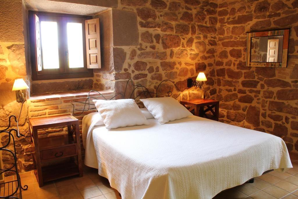 Hostal Rural Ioar Sorlada Ngoại thất bức ảnh
