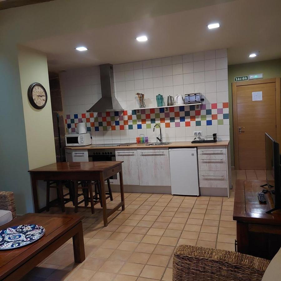 Hostal Rural Ioar Sorlada Ngoại thất bức ảnh
