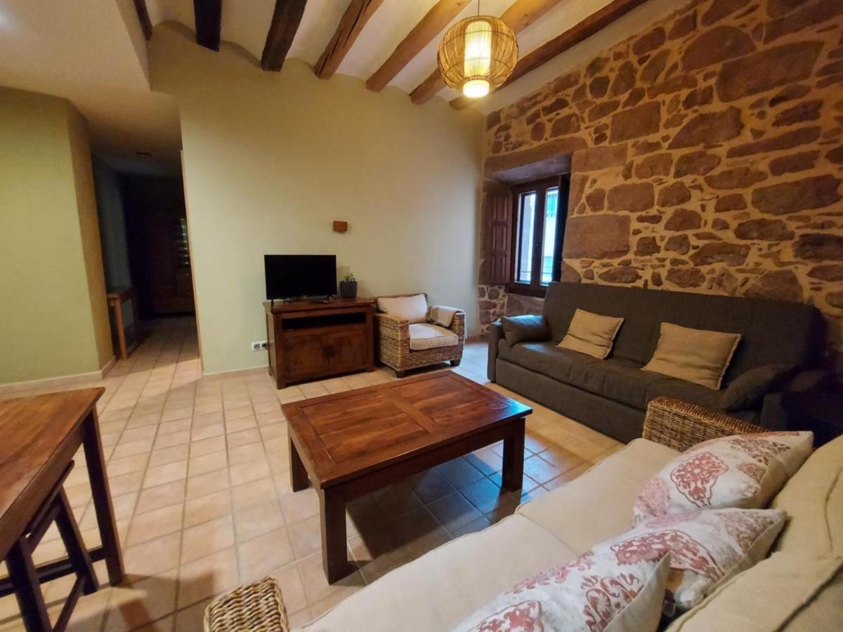 Hostal Rural Ioar Sorlada Ngoại thất bức ảnh